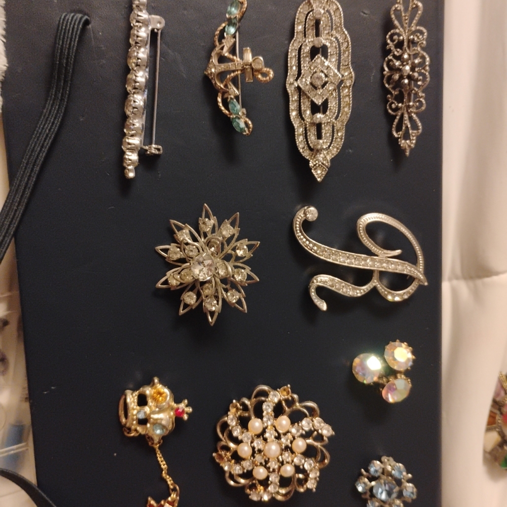 Vintage-Inspired Silver and Gold Brooch Collection
